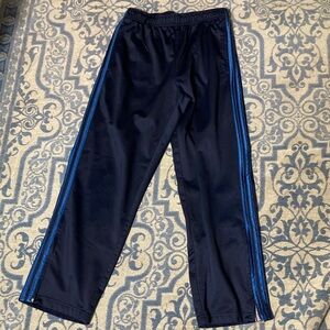 ⭐️⭐️ Tek Gear Navy Blue Athletic Pants w/ Royal Blue Stripe - men’s small